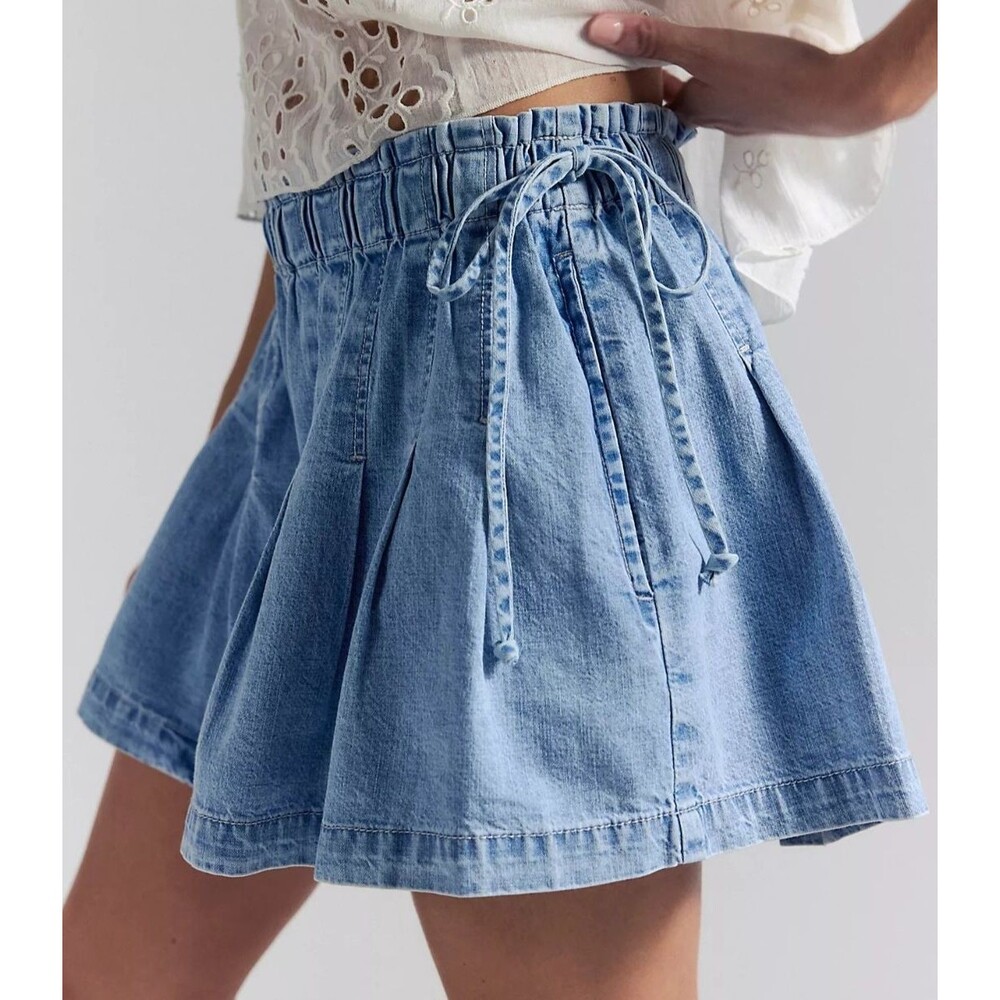Free People We The Free Croquet Shorties Pull-On Denim Pleated Cotton S 291105